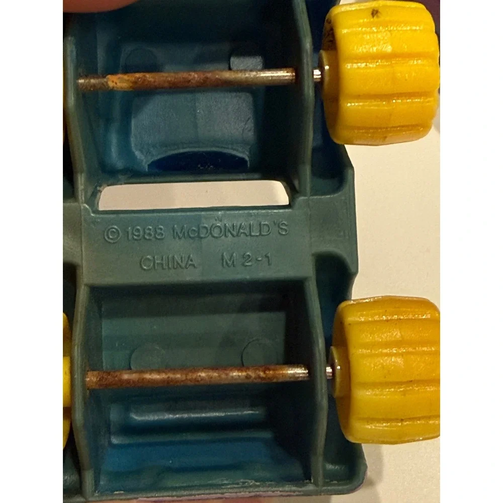 Vintage 1988 McDonalds Happy Meal Toy Lot 6 Jeep Cars Blue Teal Yellow 80s Retro